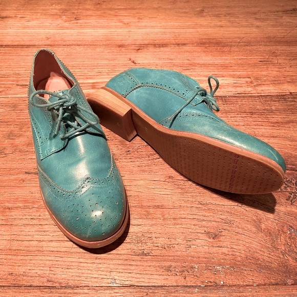 Turquoise Leather Saddle Shoes Size US 9.5 - Picture 4 of 5